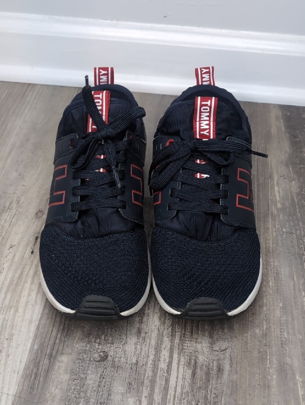 Tommy Hilfiger Black Sneakers with Red Trim